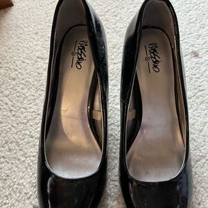 Mossimo Supply Co. Women's Glossy Black Heels